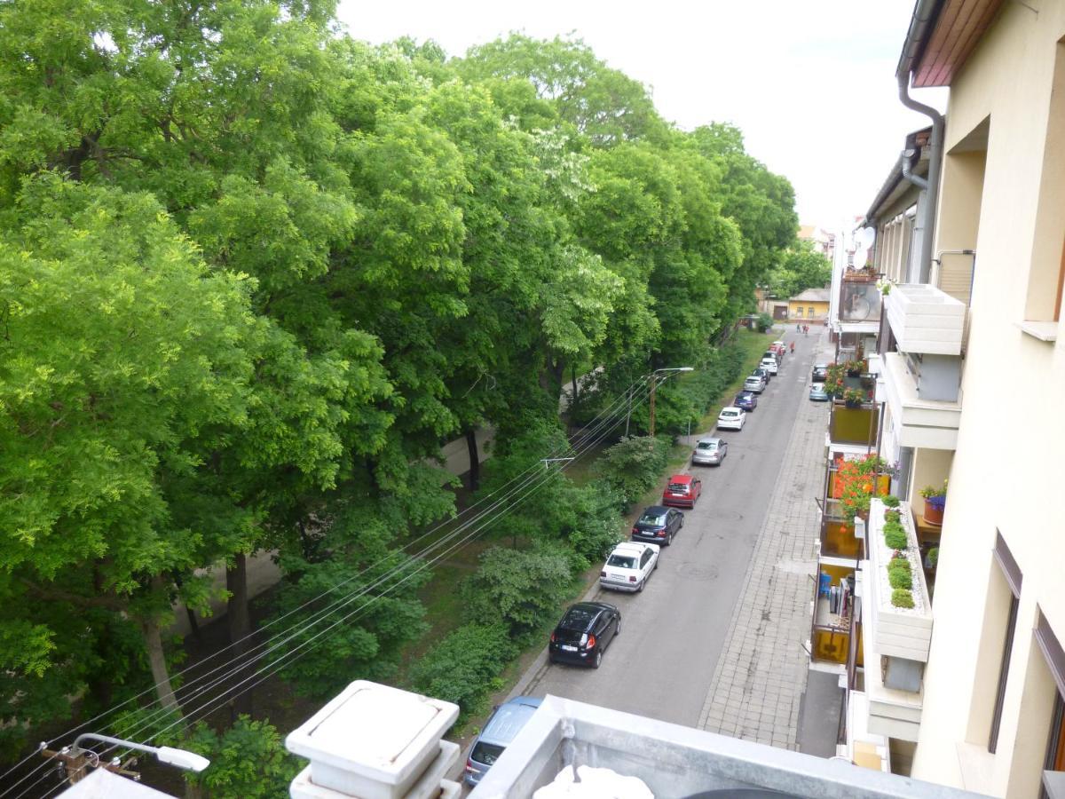 Appartamento Sunny Loft Kecskemét Esterno foto
